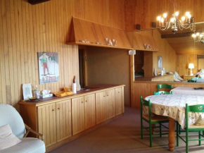 Appartement spacieux pour 6, proche commerces et pistes, balcon, parking, casier à ski - FR-1-733-23